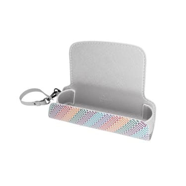 Vista laterale di un Custodia singola Multicolore Canvas con dispositivo Ploom AURA e stick (non inclusi)