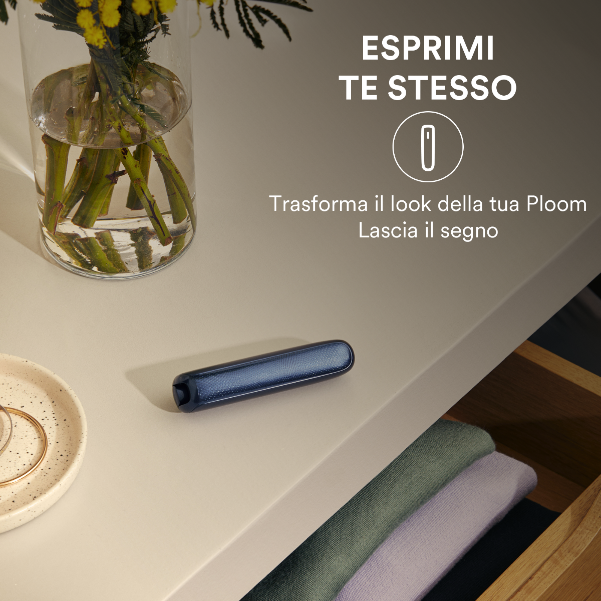 Pannello frontale Ploom AURA in Ocean Blue: esprimi te stesso con colori vivaci e diversi.